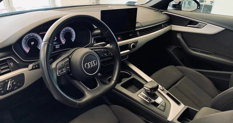 Audi A4 cena 144900 przebieg: 24657, rok produkcji 2020 z Pułtusk małe 379